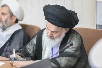 نشست هم&zwnj;اندیشی اساتید جوان سطوح عالی با دبیر شورای عالی حوزه&zwnj;های علمیه