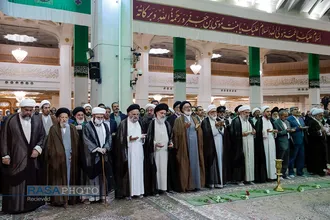 آیین آغاز جشن&zwnj;های دهه کرامت در حرم حضرت معصومه (سلام الله علیها)