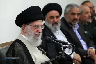 دیدار دست&zwnj;اندرکاران کنگره بزرگداشت ۵۴۰۰ شهید استان کردستان با رهبر انقلاب