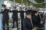 آیین تعویض پرچم گنبد منور رضوی در روز میلاد حضرت امام رضا (علیه&zwnj;السلام)