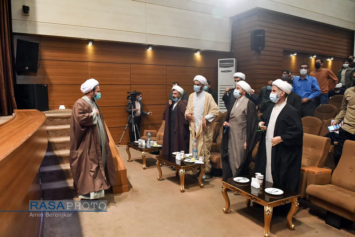 بزرگداشت علامه آیت الله محمد تقی مصباح یزدی (ره) در شیراز&lrm;&lrm;