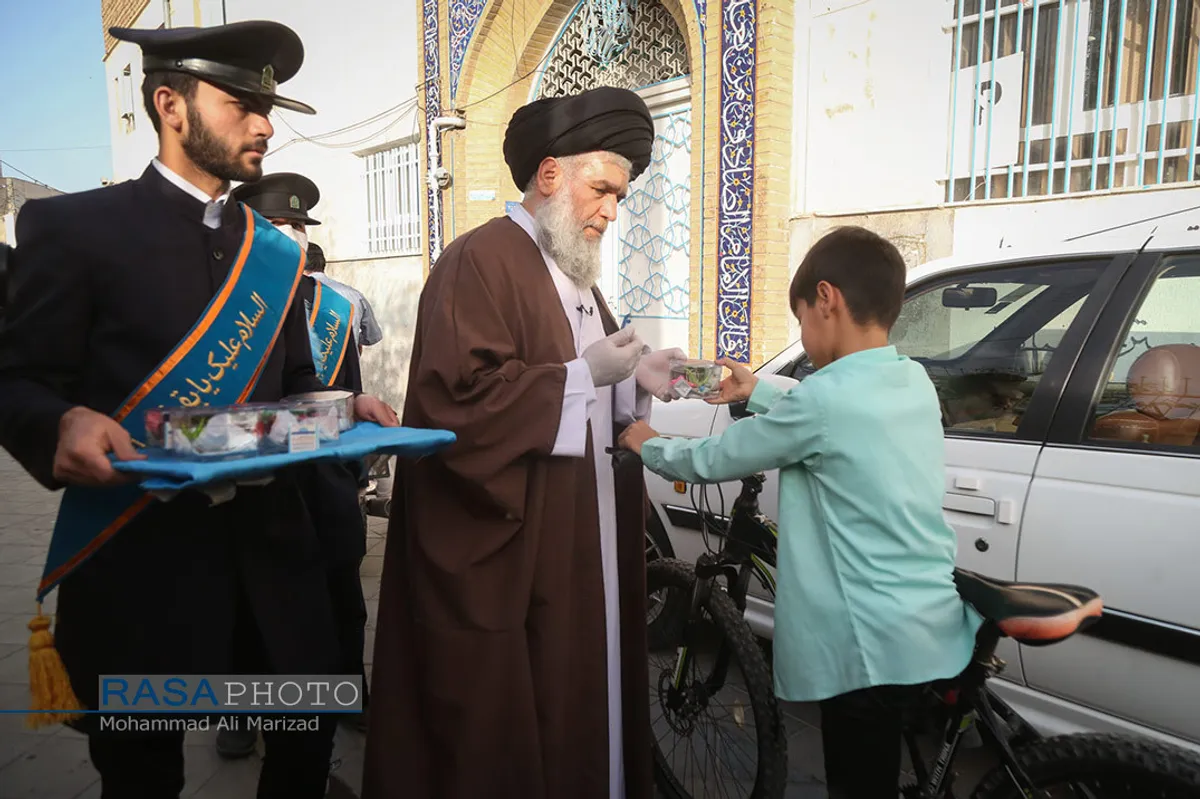 توزیع بسته&zwnj;های تبرکی مسجد مقدس جمکران