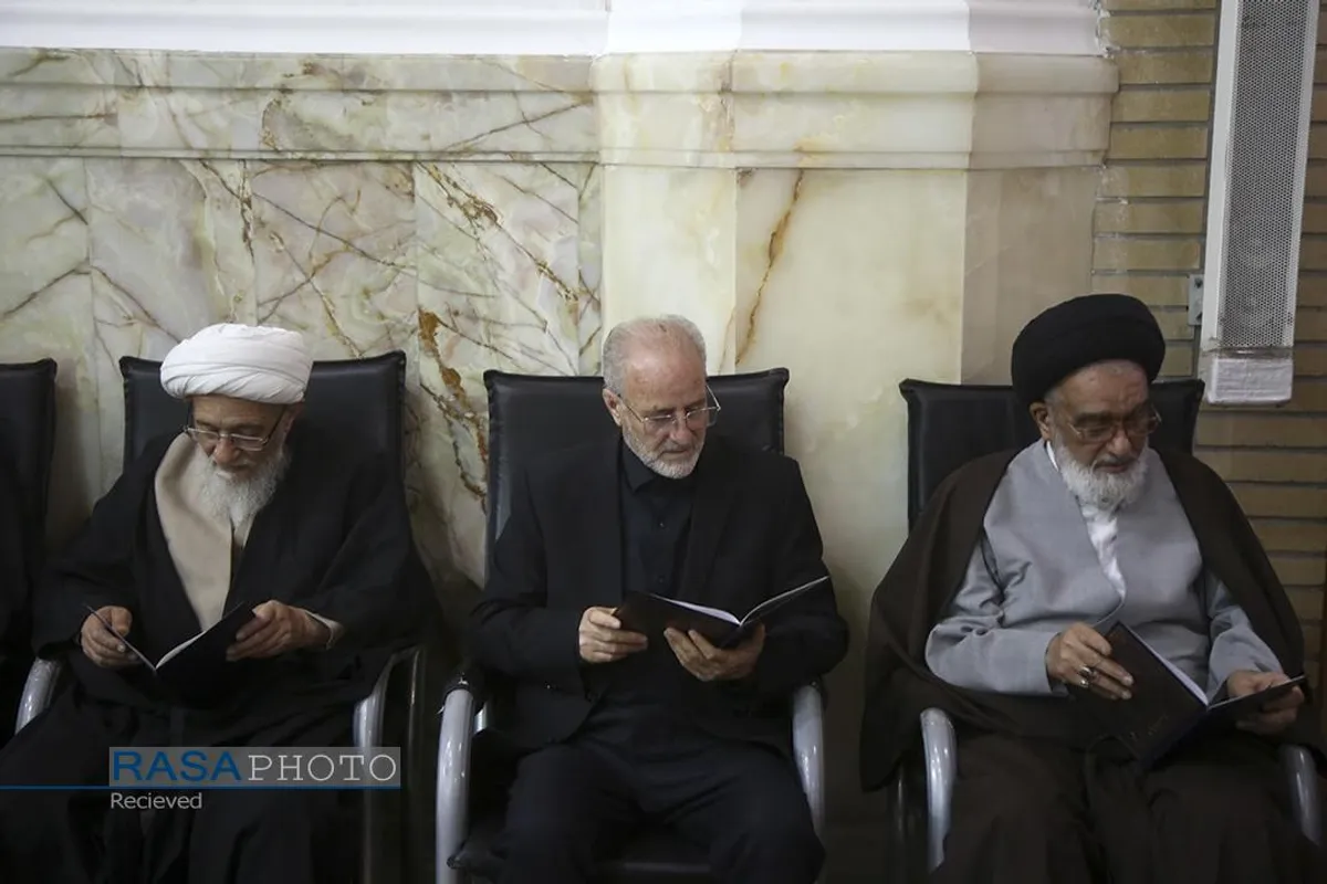مراسم یادبود جان&zwnj;باختگان حادثه بندر شهید رجایی