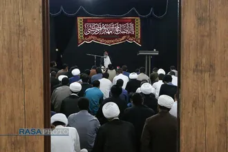 دیدار نماینده ولی فقیه در استان خوزستان با جمعی از طلاب اهواز