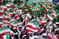 برخی هنوز از پنجره دیروز به تحولات امروز نگاه می‌کنند