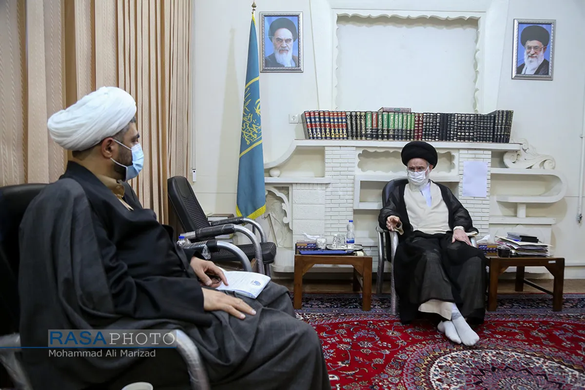 دیدار مدیرعامل خبرگزاری رسا با آیت الله حسینی بوشهری