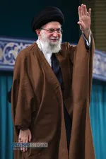دیدار جمعی از مداحان اهل&zwnj;بیت (علیهم&zwnj;السلام) با مقام معظم رهبری