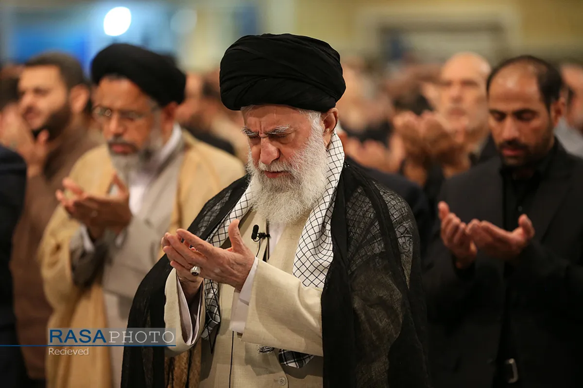 مراسم سوگواری سالروز شهادت مولای متقیان امام علی(ع) با حضور مقام معظم رهبری
