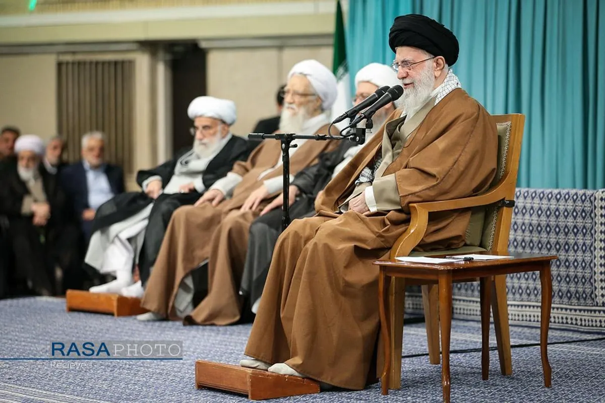 دیدار مسئولان نظام و سفرای کشورهای اسلامی با رهبر معظم انقلاب