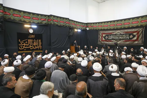 گرامیداشت رهبر شهید انقلاب در بیت حضرت آیت الله نوری همدانی