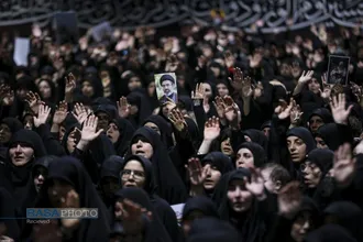 مراسم عزاداری شب عاشورای حسینی در جوار محل شهادت قائد شهید