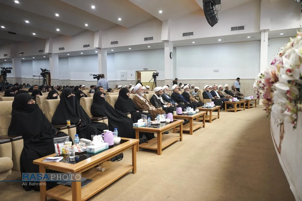 آئین آغاز سال تحصیلی جامعة الزهرا (س) و حوزه علمیه خواهران