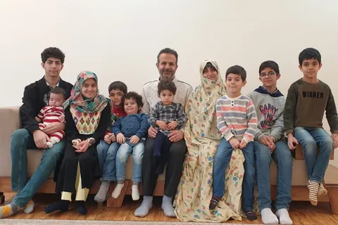 با یک گل بهار نمیشه