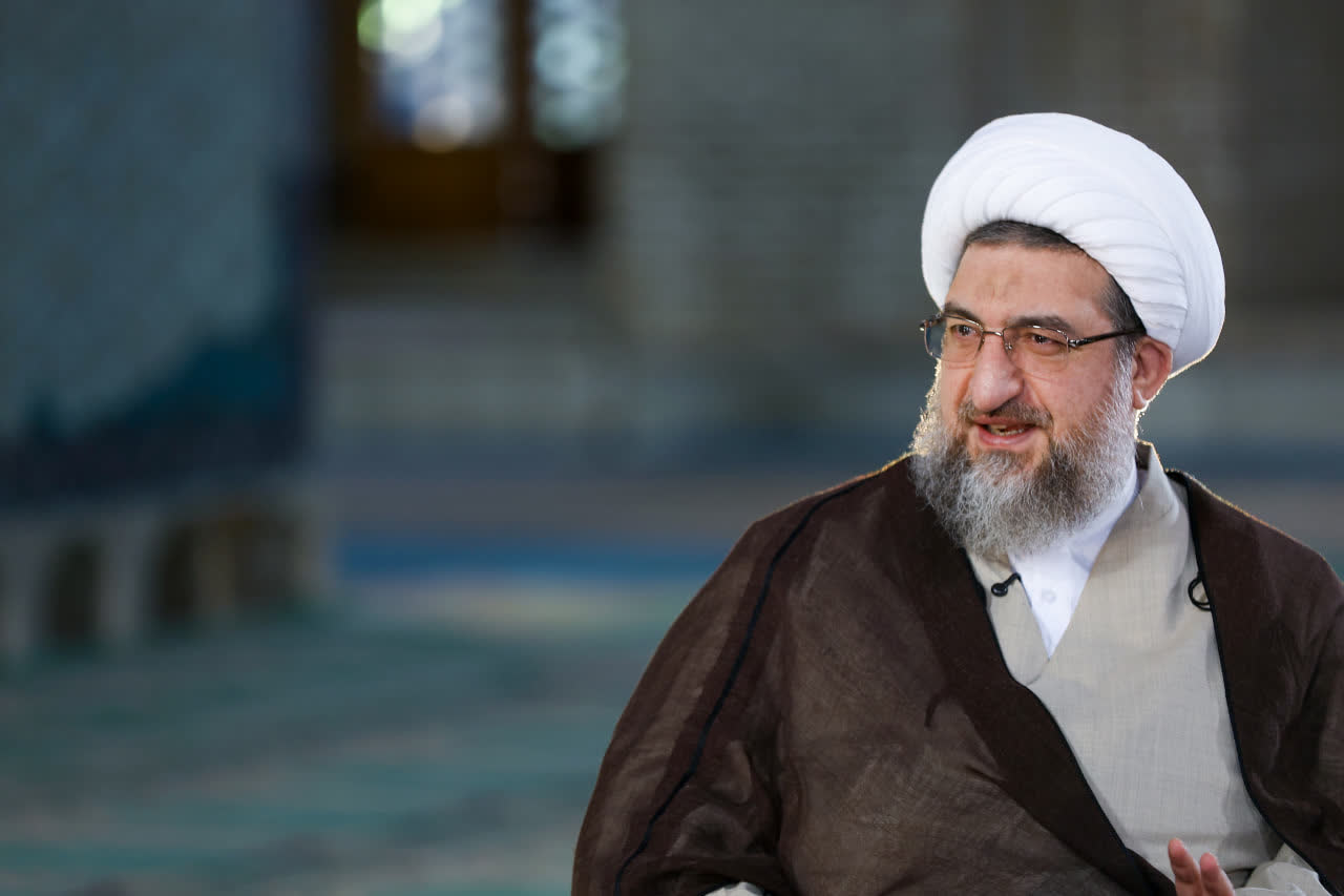 ضبط برنامه «آفتاب شرقی» با حضور امام جمعه تبریز در مسجد کبود+ تصاویر ضبط برنامه «آفتاب شرقی» با حضور امام جمعه تبریز در مسجد کبود+ تصاویر