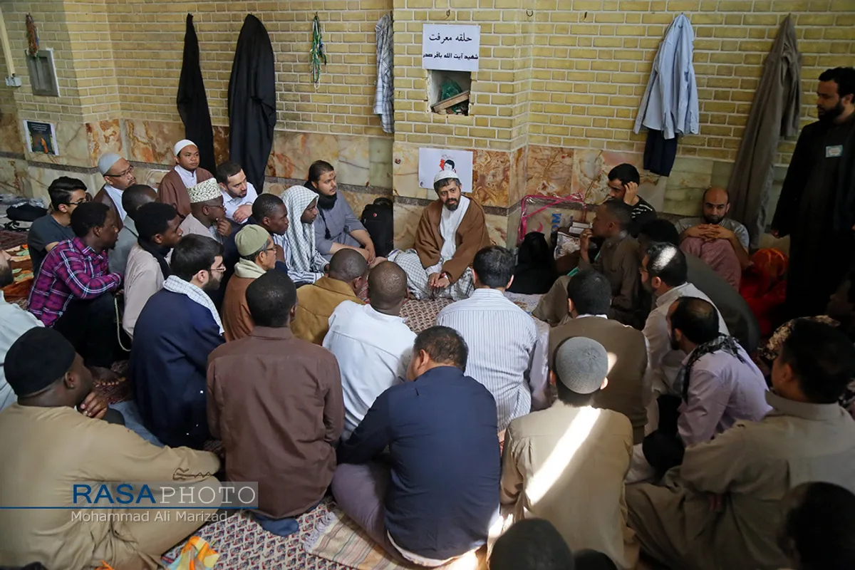 آیین معنوی اعتکاف در قم