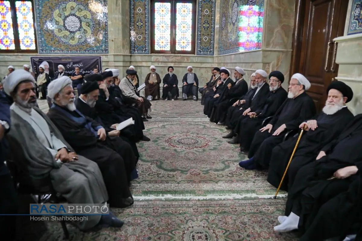 تشییع پیکر آیت&zwnj; الله نعیم آبادی در قم