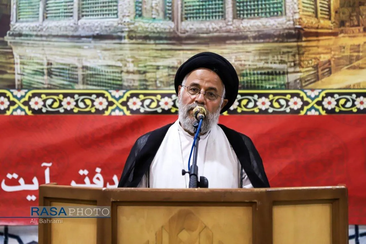 جشن میلاد حضرت امام حسن عسکری (علیه السلام) در مسجد امام عسکری (ع)