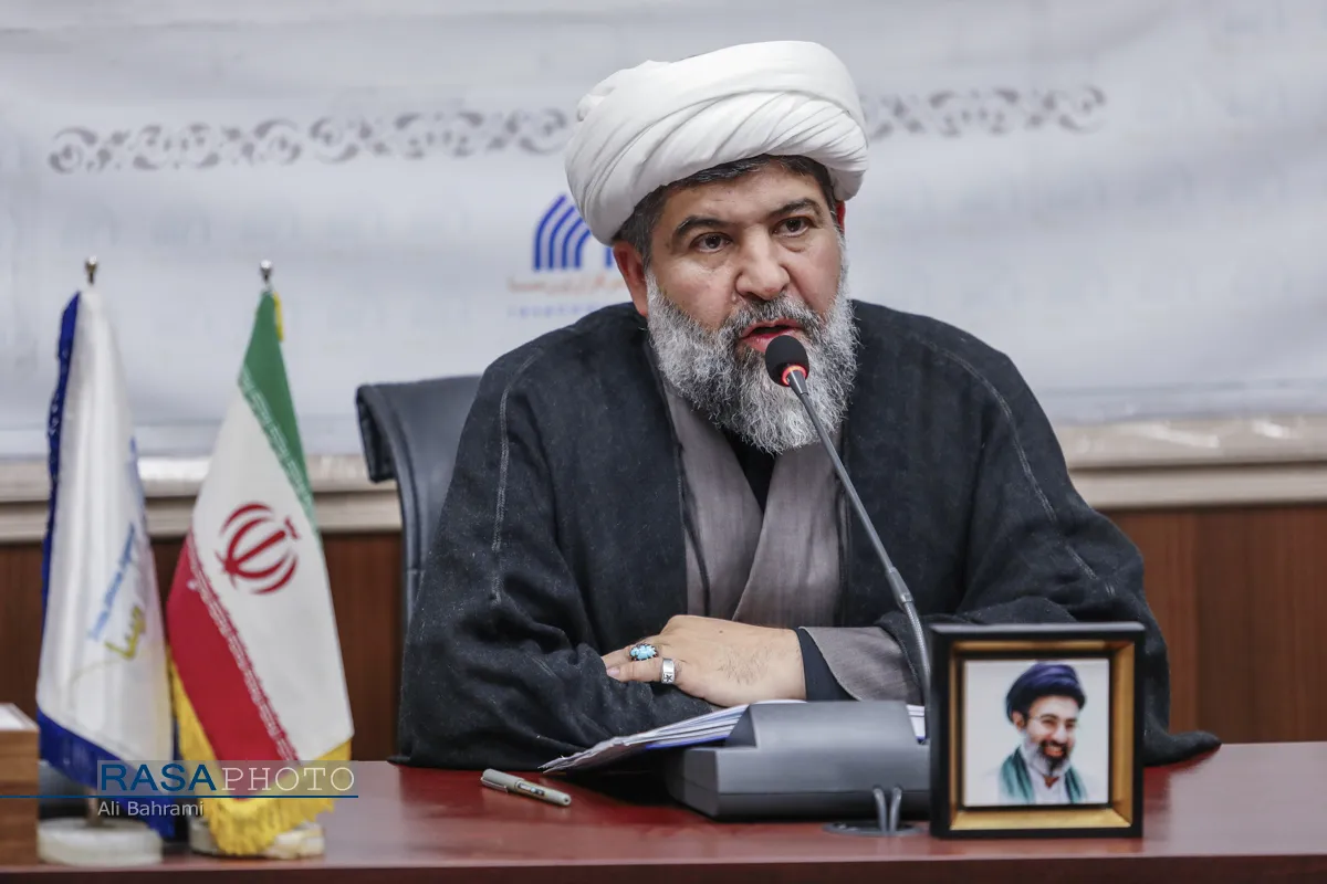 نشست بازخوانی خونخواهی رهبر شهید انقلاب از منظر مطالعات قرآنی و روایی
