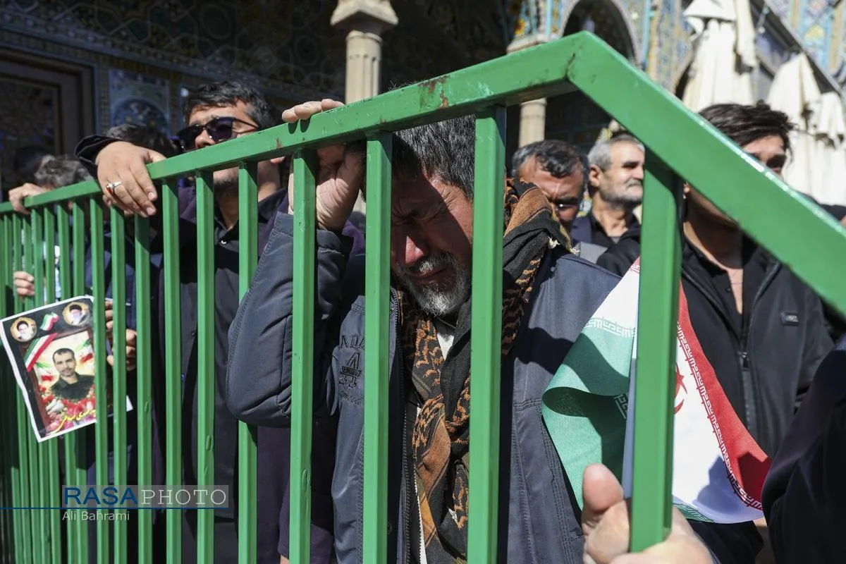 تشییع 13 شهید حملات اخیر دشمن در قم