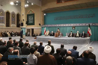دیدار مسئولان نظام و سفرای کشور&zwnj;های اسلامی با مقام معظم رهبری