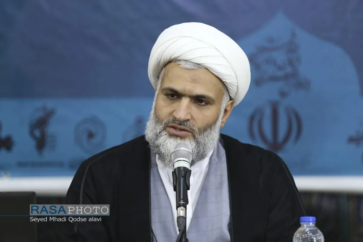 دورمین روز از اولین اجلاسیه سراسری ایمان و امید امام خمینی (ره) در اندیشه امام خامنه&zwnj;ای