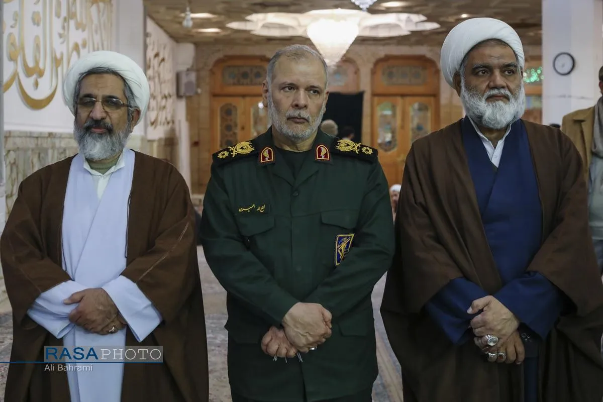 بزرگداشت شهدای فتنه اخیر آمریکایی صهیونیستی در قم
