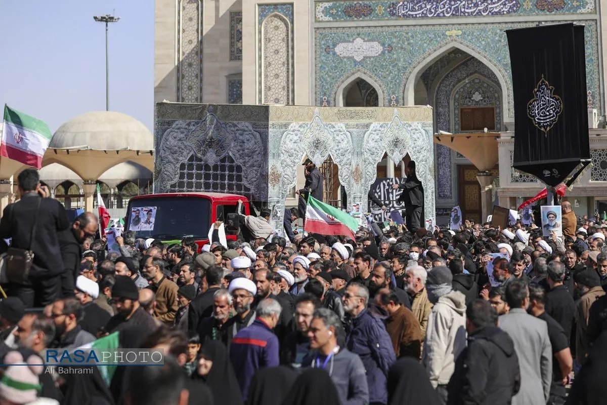تشییع پیکر ۸ شهید جنایات رژیم صهیونی و آمریکایی در قم