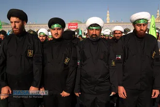 صبحگاه مشترک نیرو&zwnj;های مصلح با عنوان بیعت با امام زمان (عج) با حضور سردار باقری فرمانده کل نیرو&zwnj;های مصلح و حجت الاسلام والمسلمین رحیمیان