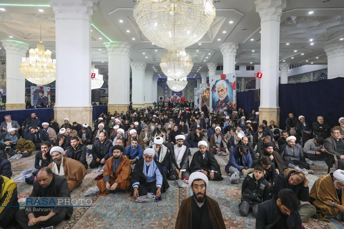 سیزدهمین یادواره ۱۴۳ شهید روحانی استان کرمان