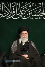 آخرین شب مراسم عزاداری حضرت اباعبدالله الحسین (علیه&zwnj;السلام) با حضور مقام معظم رهبری