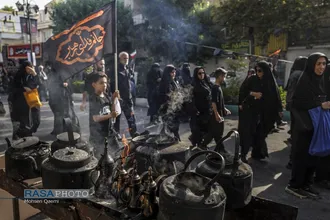 پیاده روی جاماندگان اربعین در تهران