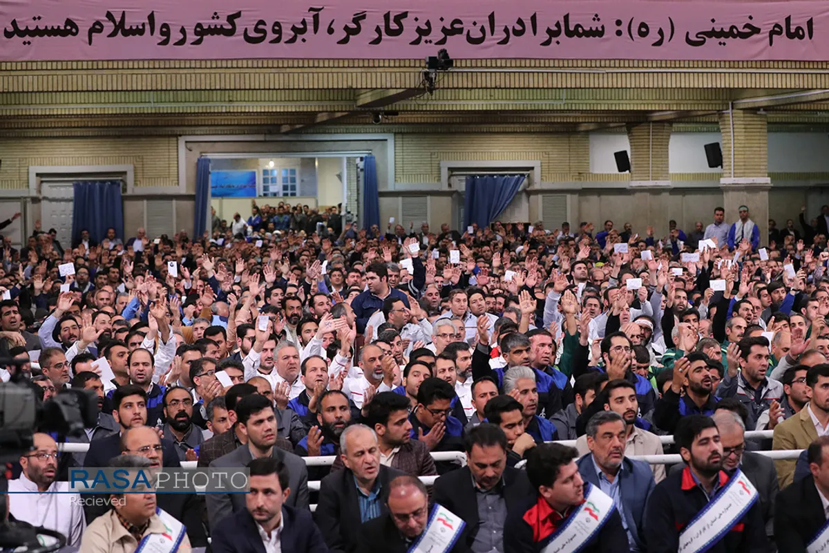 دیدار کارگران با مقام معظم رهبری