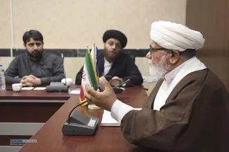 محفل خاطره&zwnj;گویی رزمندگان روحانی دفاع مقدس