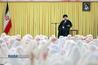 مراسم جشن تکلیف دختران دانش&zwnj;آموز با حضور مقام معظم رهبری