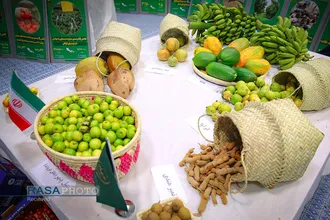 بازدید مقام معظم رهبری از نمایشگاه توانمندی&zwnj;های صنعتی