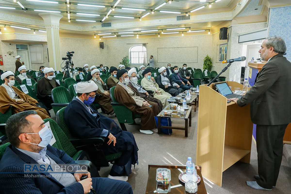 مراسم رونمایی از آثار مرکز پژوهشی مبنا&lrm;&lrm;