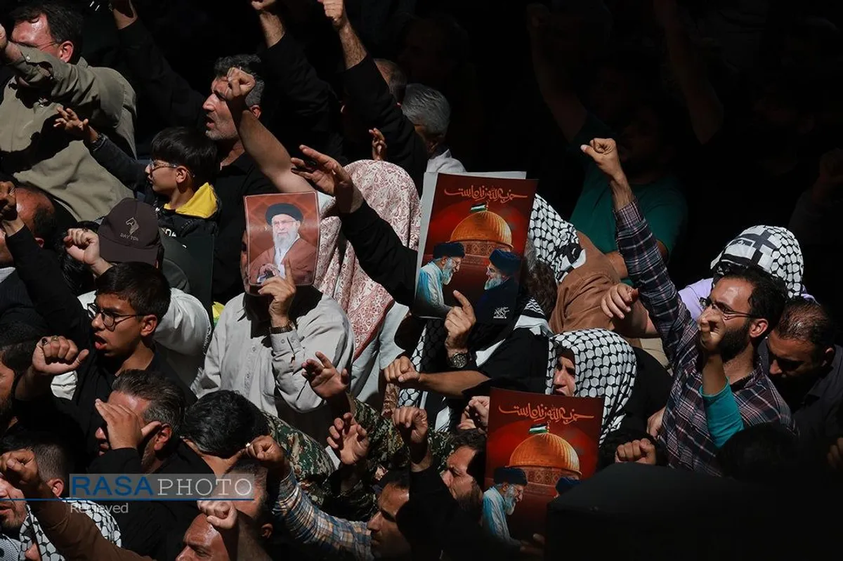 اقامه نماز جمعه تهران به امامت رهبر معظم انقلاب اسلامی
