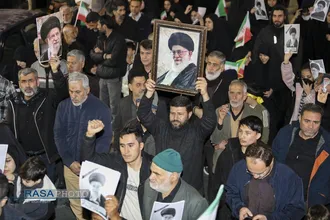 خروش انتقامی مردم قم در شب عزاداری شهادت امام خامنه&zwnj;ای (قدس&zwnj;سره) -۲