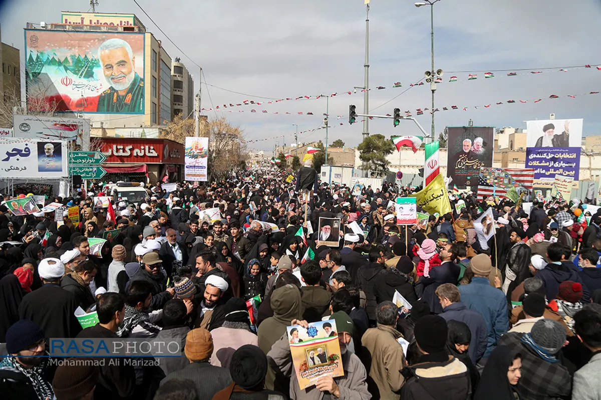 فجر سلیمانی | راهپیمایی با شکوه یوم الله 22 بهمن در قم