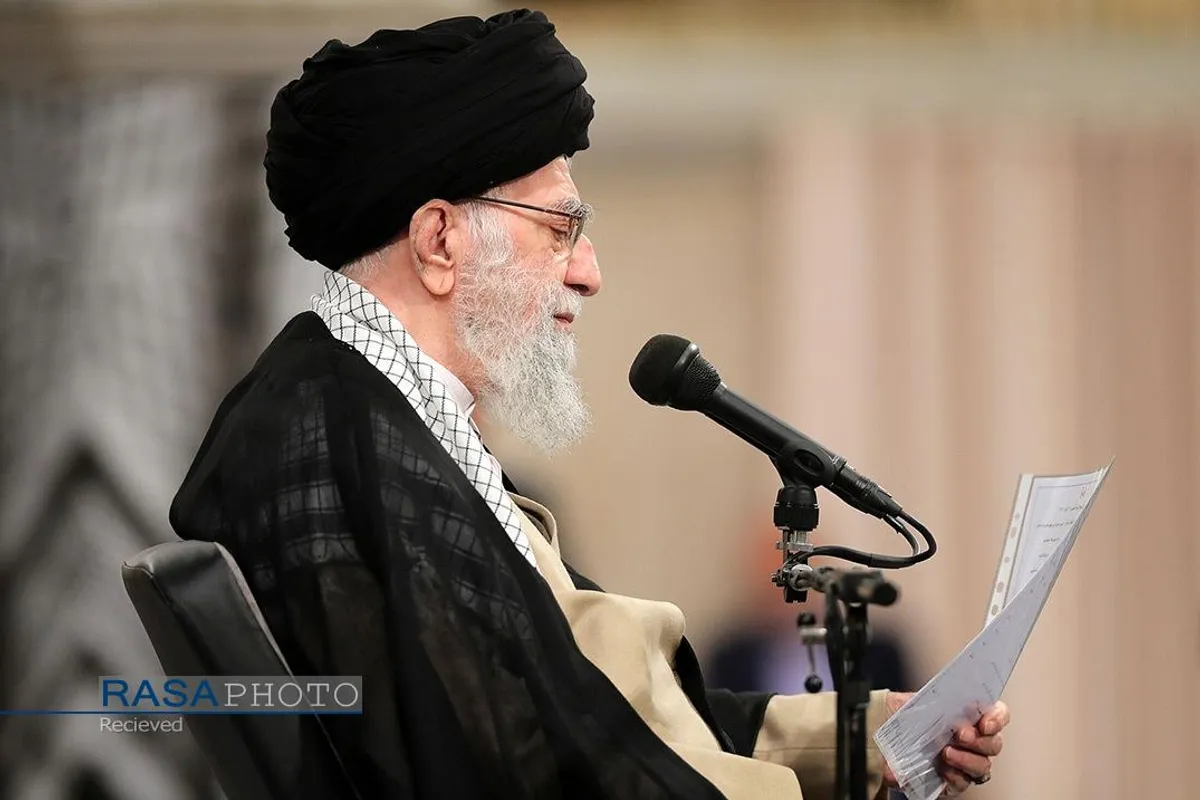 دیدار دانش&zwnj;آموزان و دانشجویان با مقام معظم رهبری