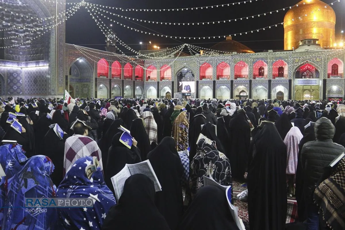 احیا شب بیست و سوم ماه مبارک رمضان در حرم مطهر رضوی