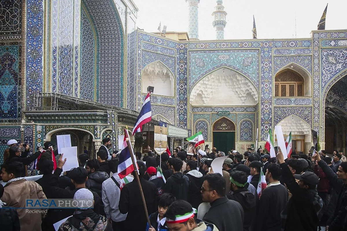 تجدید پیمان اندونزیایی&zwnj; و تایلندی و سومالیایی&zwnj;های مقیم ایران با آرمان&zwnj;های رهبر شهید انقلاب
