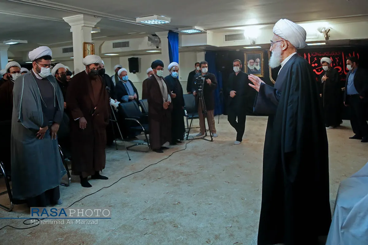 دیدار معاون سازمان اوقاف با حضرات آیات نوری همدانی و علوی گرگانی