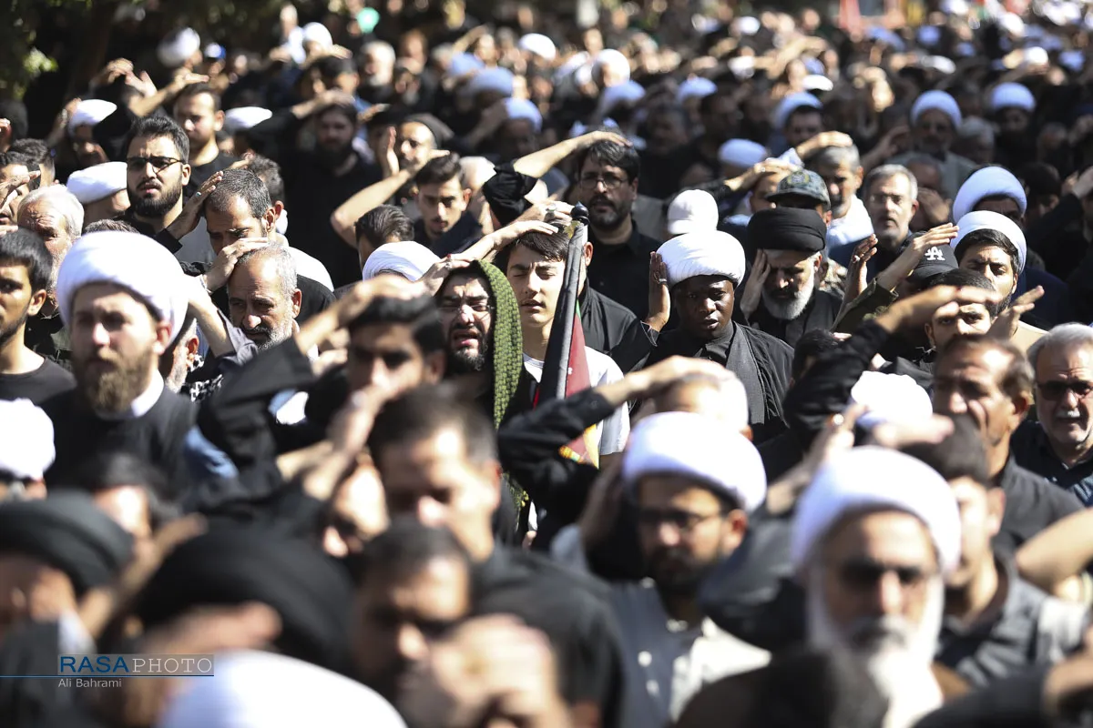 تشییع پیکر حضرت آیت الله شبیری زنجانی در قم