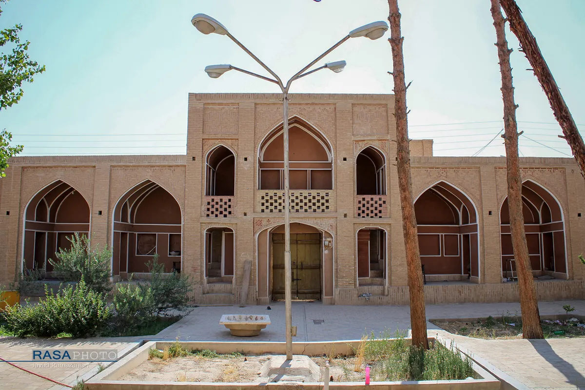 حوزه علمیه موسویه دامغان "مدرسه آقا"