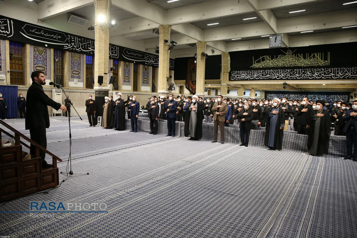 عزاداری اربعین حسینی هیئت&zwnj;های دانشجویی در حسینیه امام خمینی (ره) با حضور مقام معظم رهبری