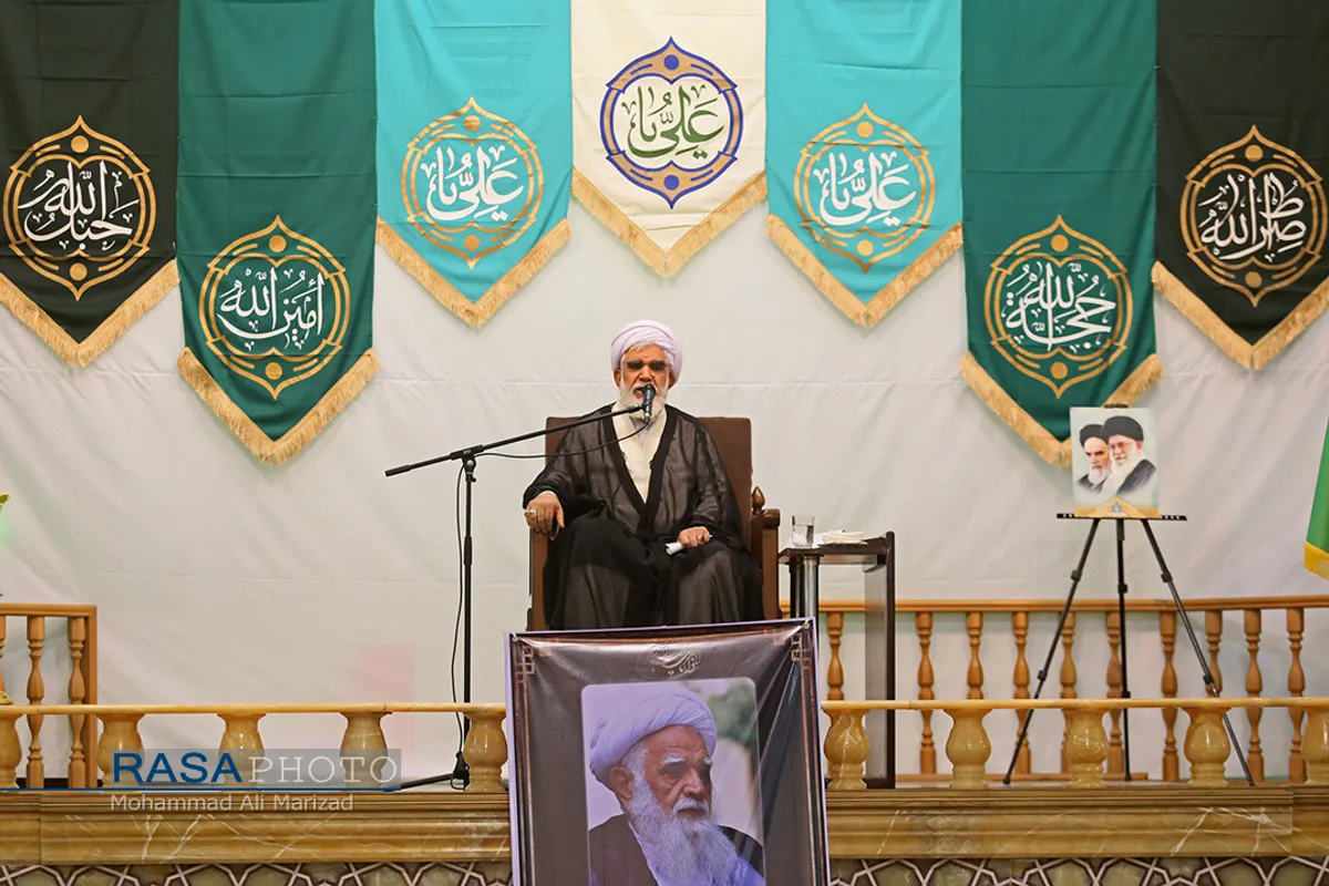 مراسم بزرگداشت آیت الله آصف محسنی در حرم حضرت معصومه (سلام الله علیها)