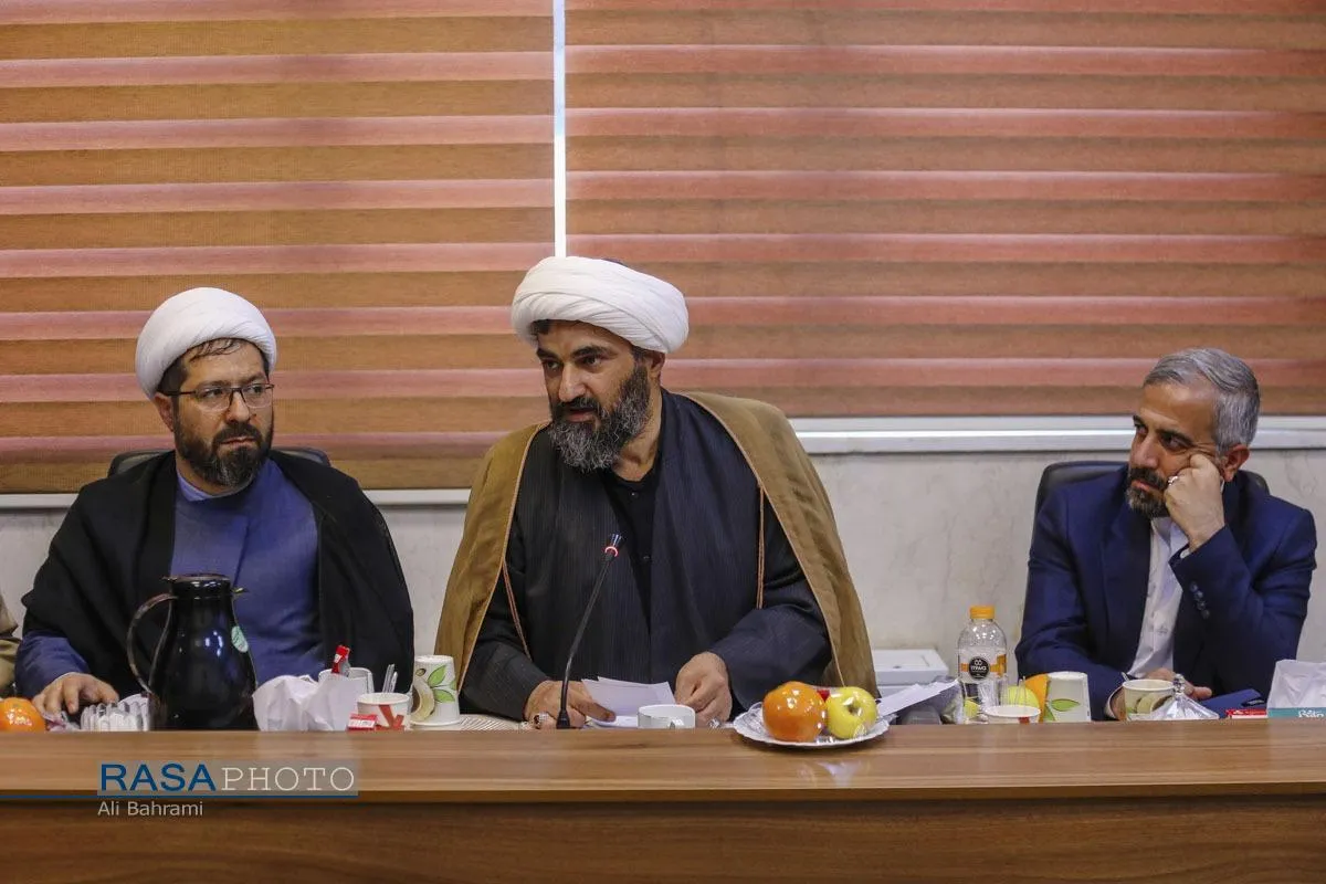 نشست هم&zwnj;اندیشی جنگ تحمیلی سوم و الزامات رسانه&zwnj;ای