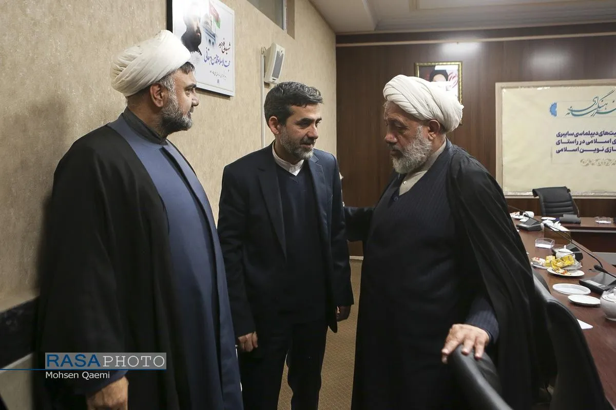بررسی ظرفیت&zwnj;های دیپلماسی سایبری جمهوری اسلامی