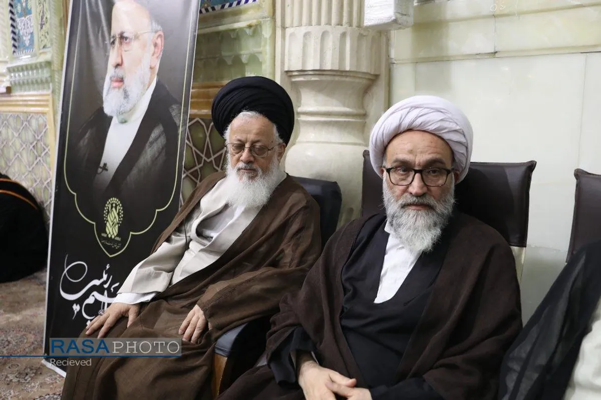 مراسم بزرگداشت شهدای خدمت در حرم حضرت معصومه (سلام الله علیها)